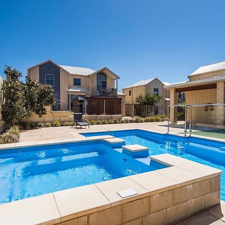 Serenity On The Terrace Mandurah Exterior photo