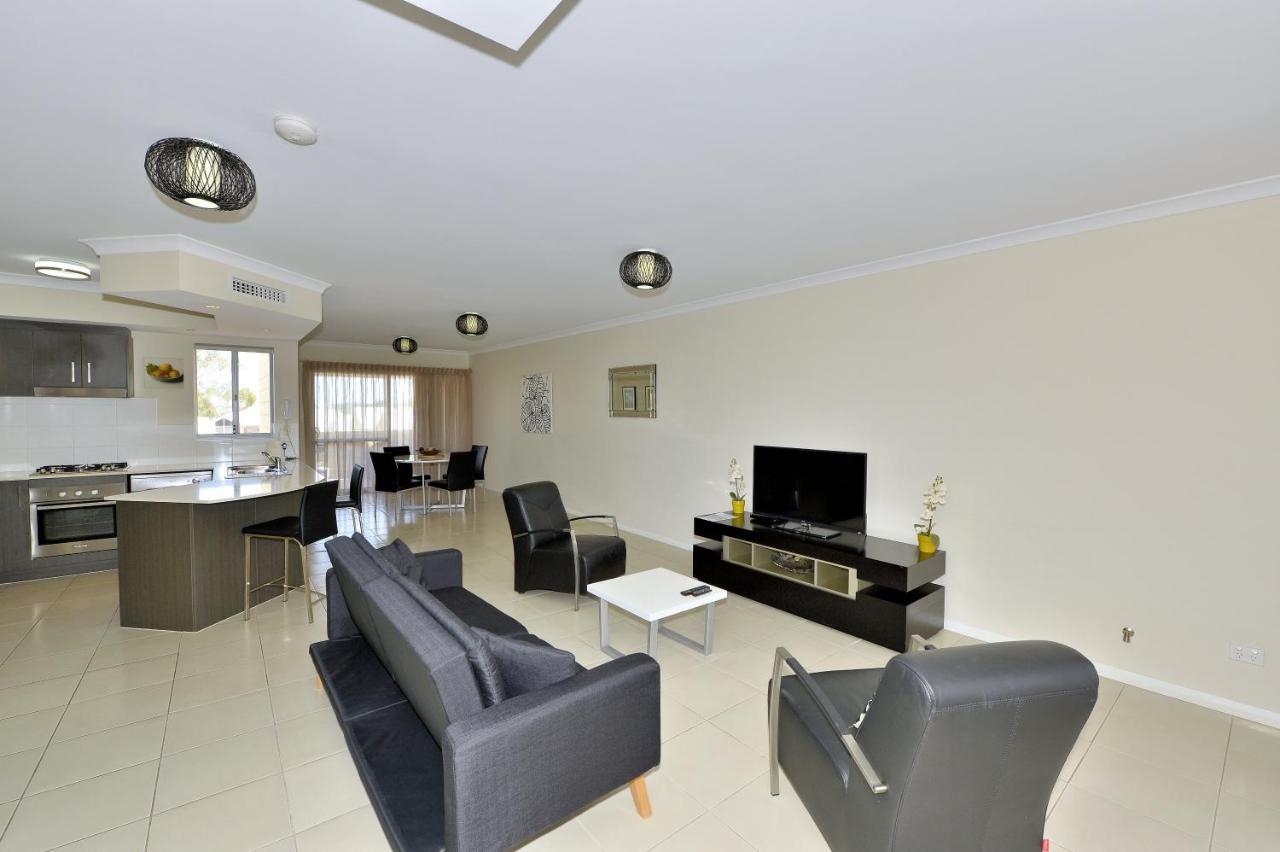 Serenity On The Terrace Mandurah Exterior photo