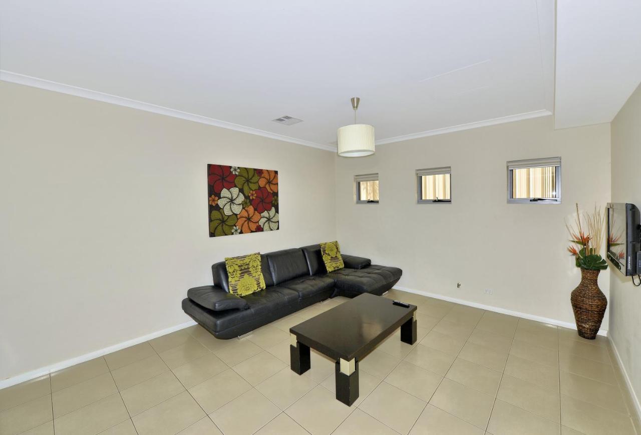 Serenity On The Terrace Mandurah Exterior photo